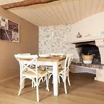 2 Bedrooms 2 Bathrooms Apartment In Old Antibes